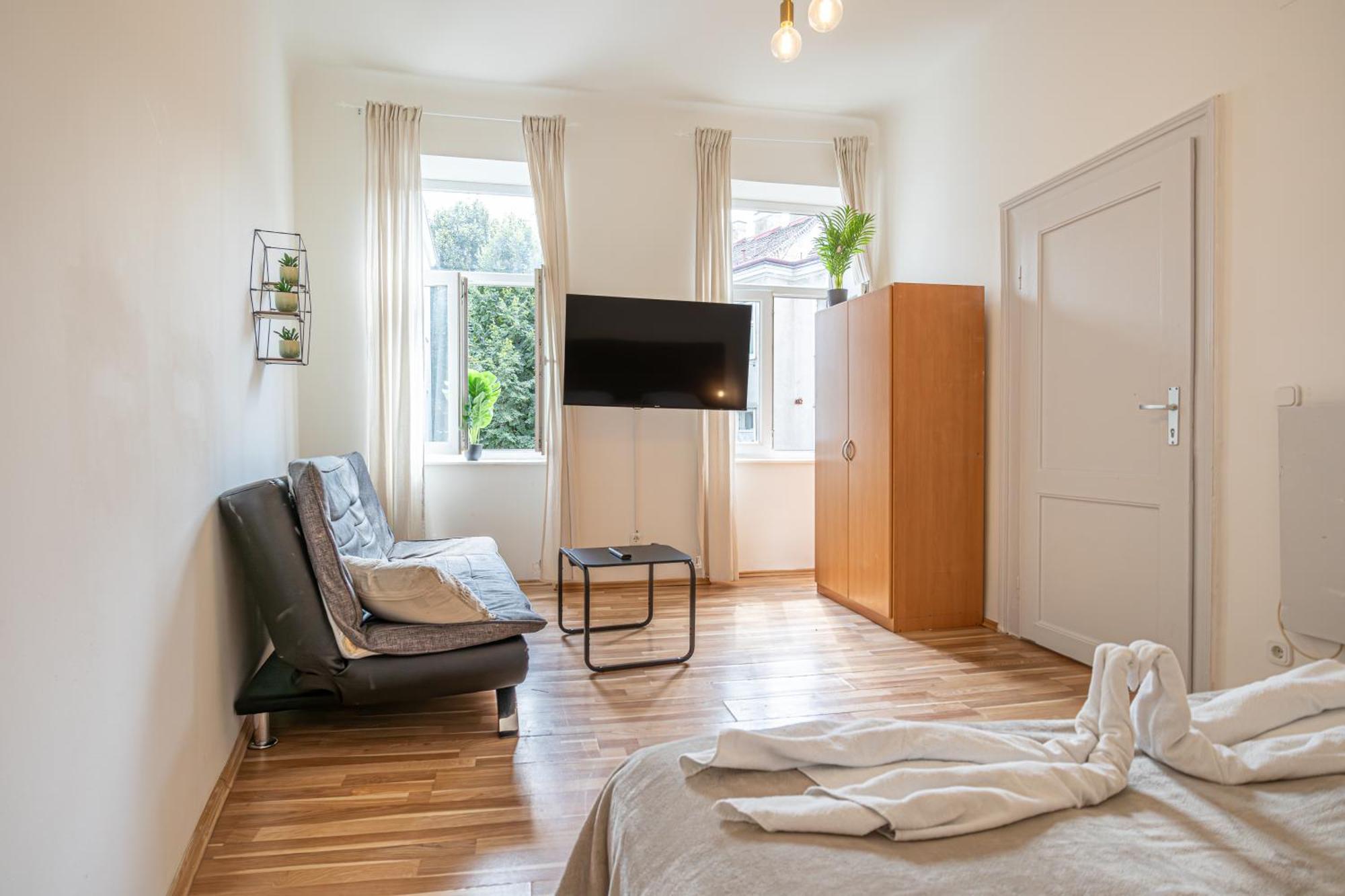 Inviting Economy 1br Apt. With The Location Apartament Wiedeń