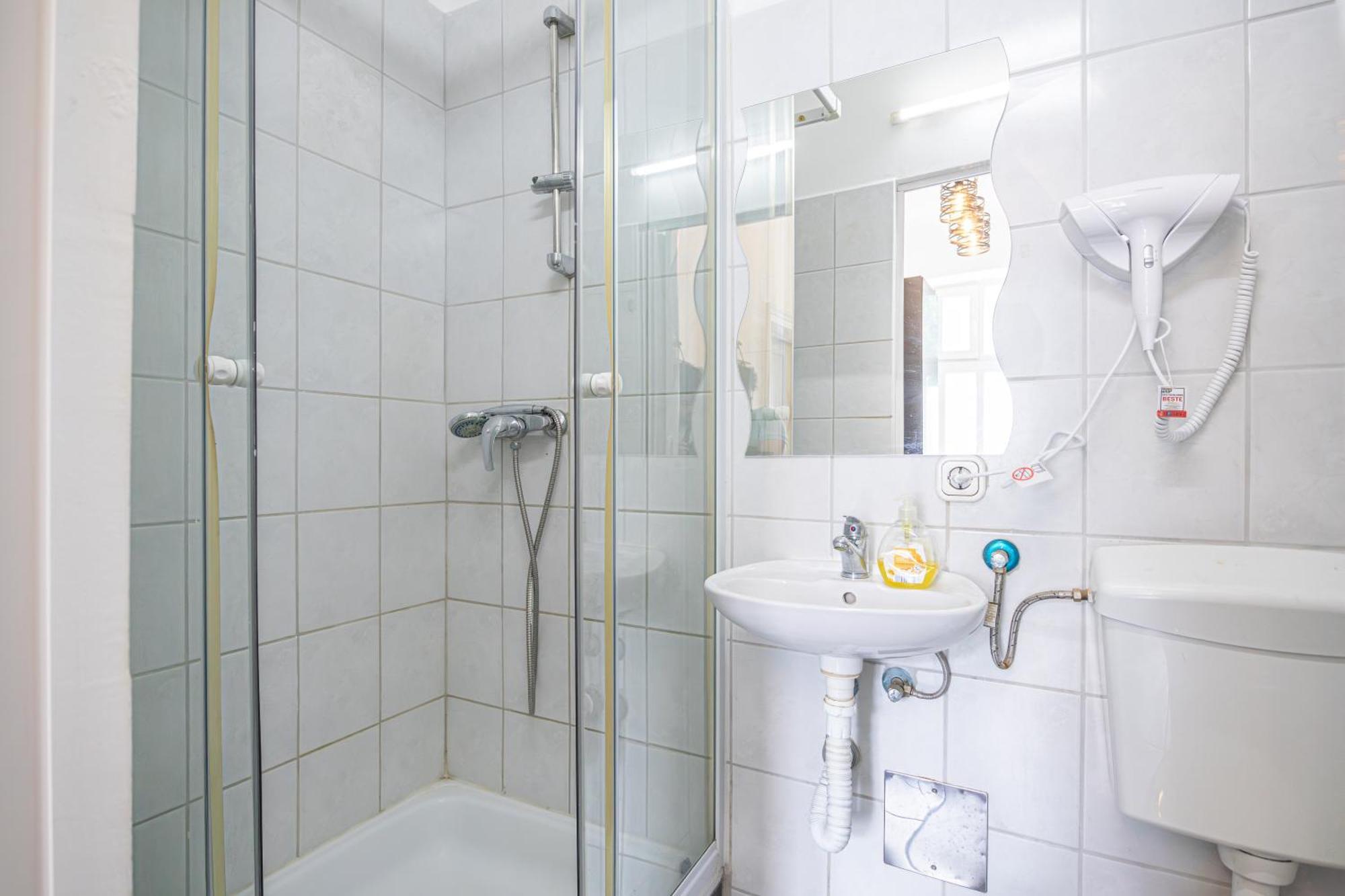 Apartament Inviting Economy 1br Apt. With The Location Wiedeń